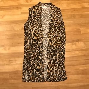 NWOT. Leopard Print Sleeveless Cardigan
